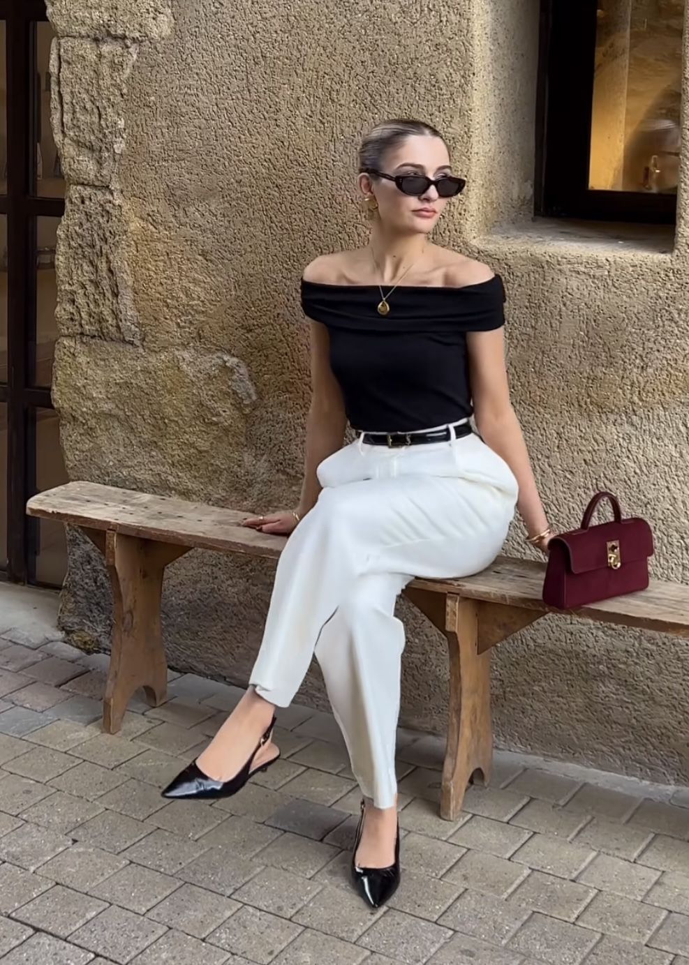 The Influence of Social Media on Women's Fashion